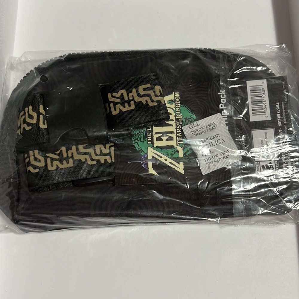 Tears of the Kingdom Zelda TOTK Target Exclusive Adventure Hip Fanny Pack ONLY